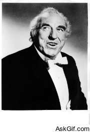 Secrets of the Pirates' Inn