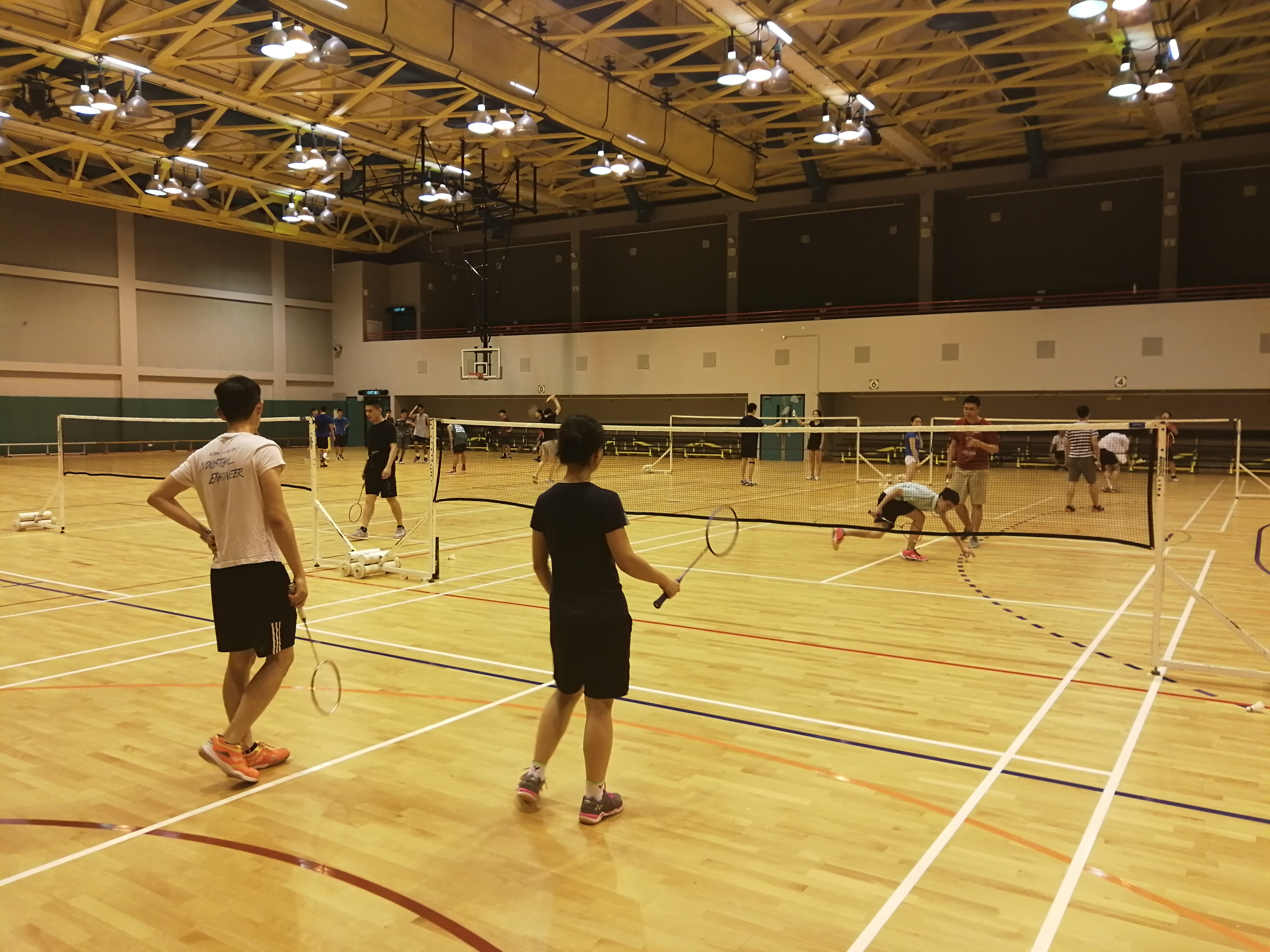 Badminton
