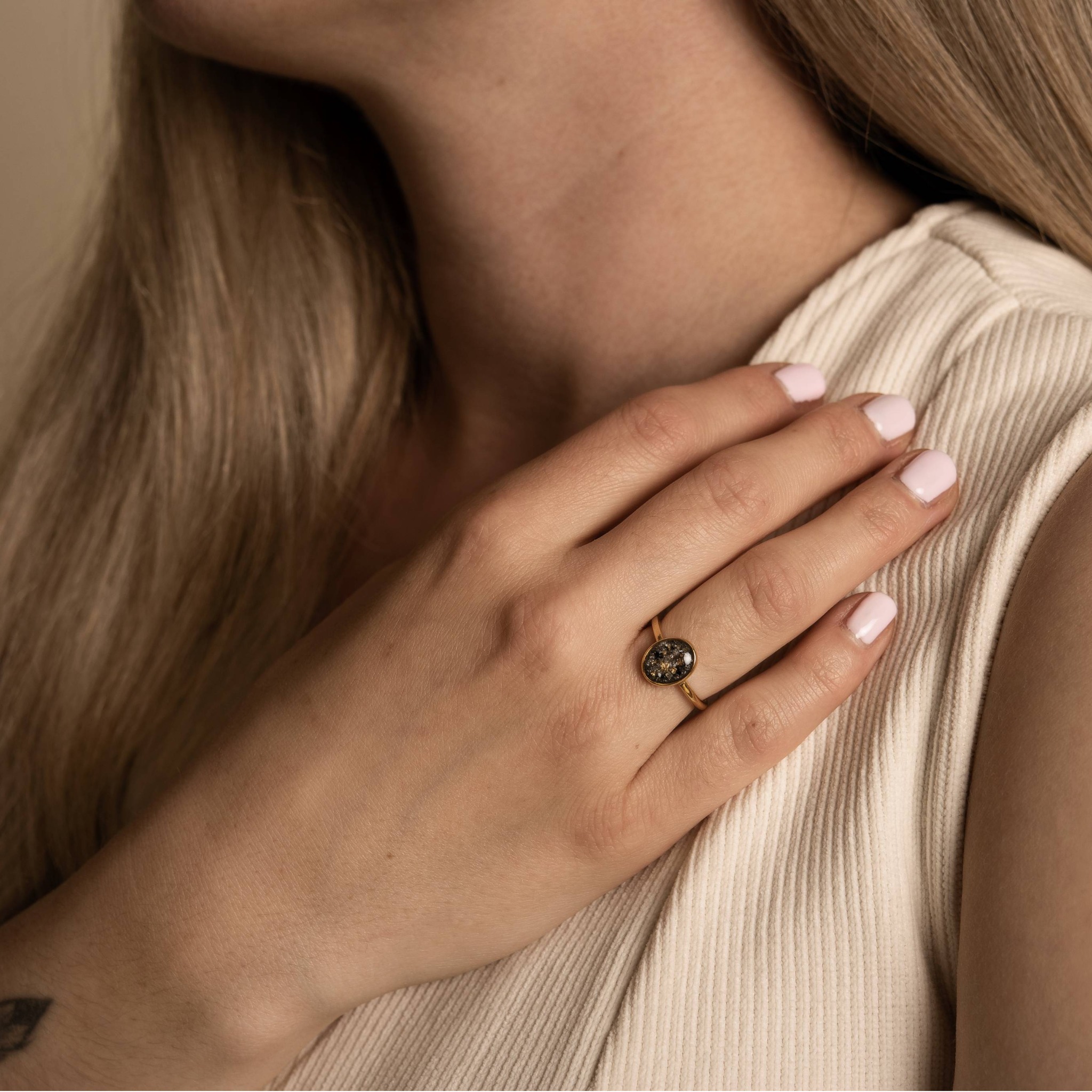 Oval Ring
