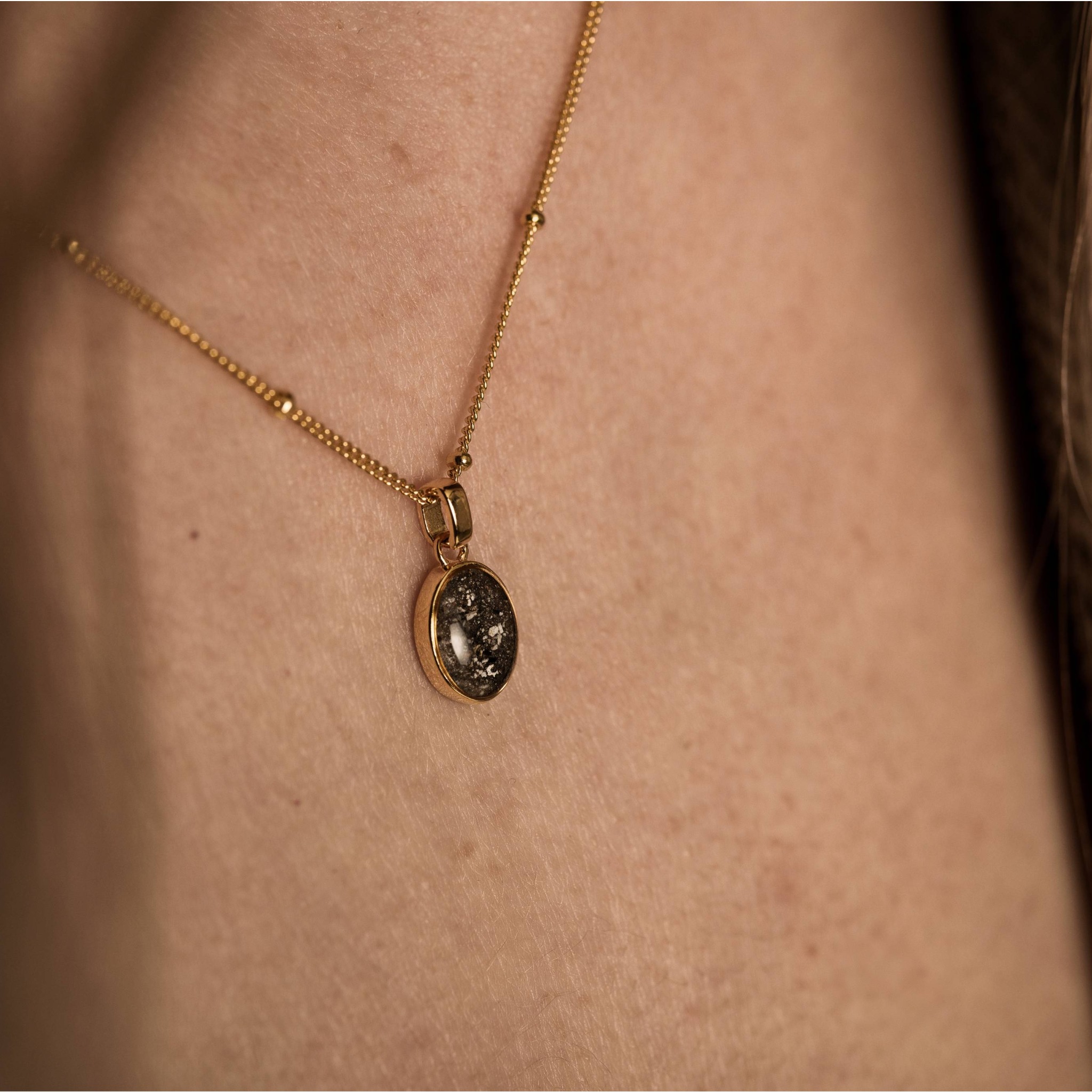 Petite Oval