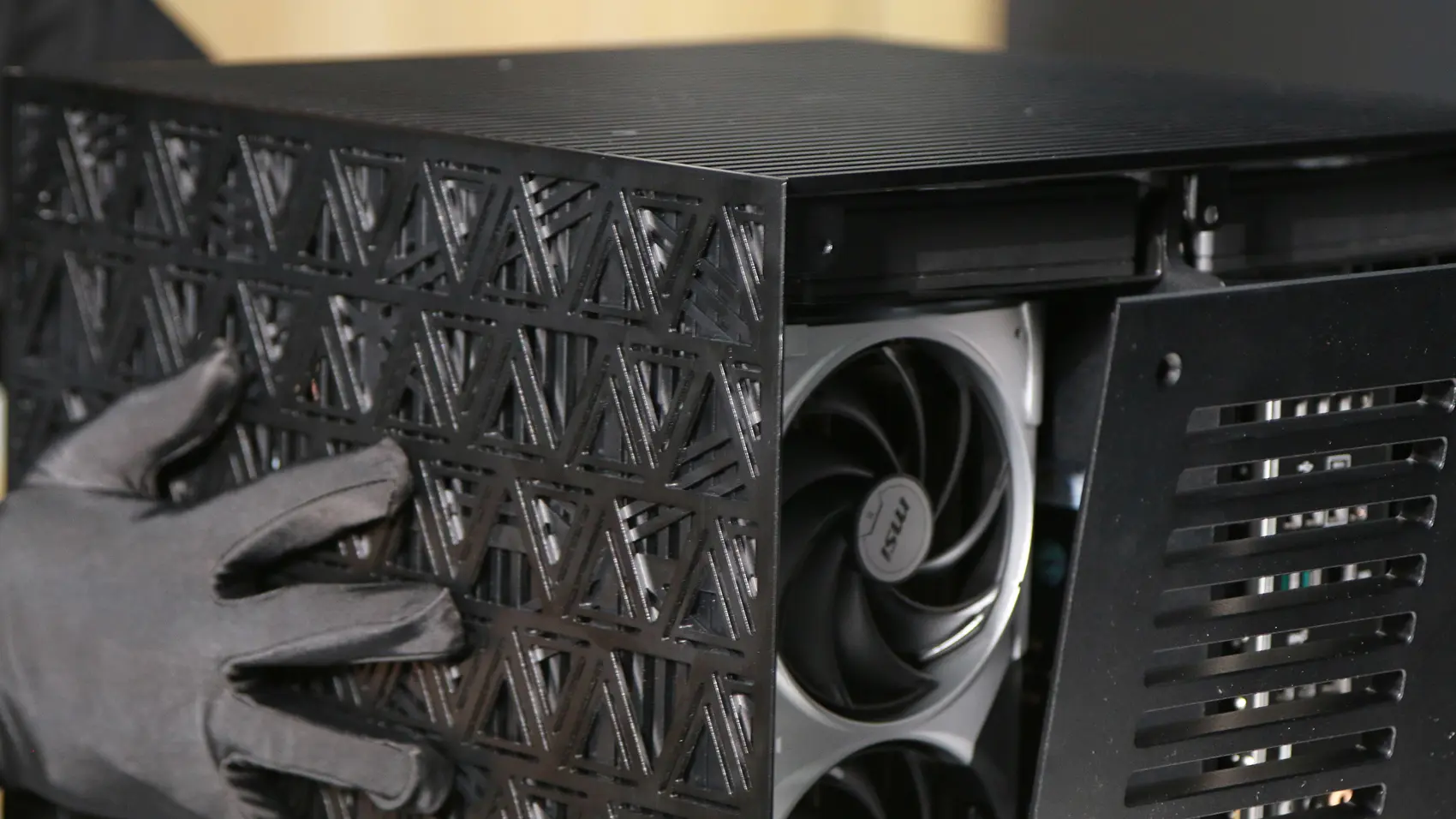 Closing the side panel
