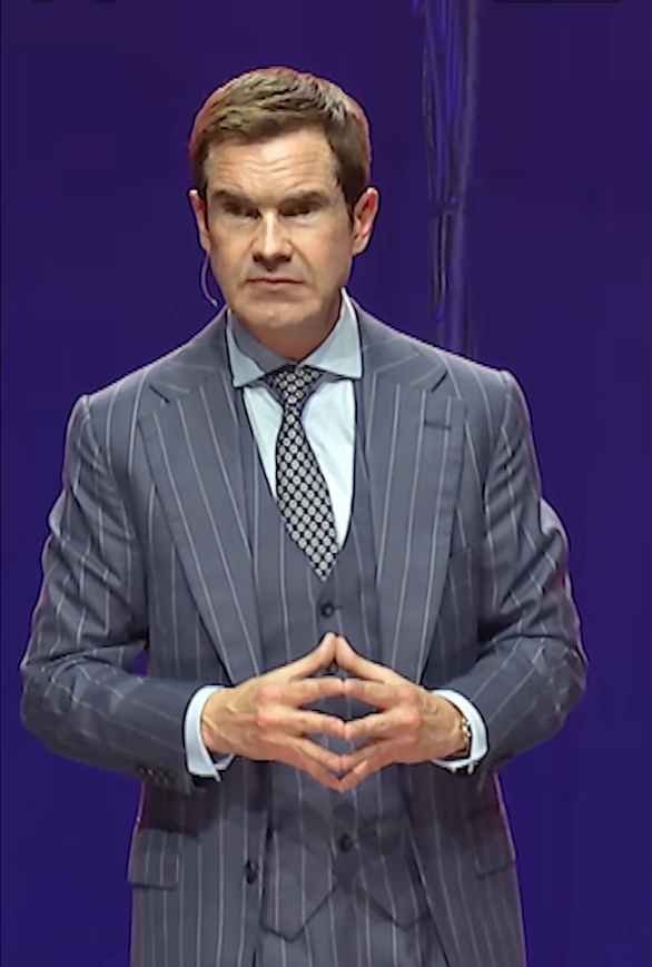 Picture of Jimmy Carr after he answered the question.
