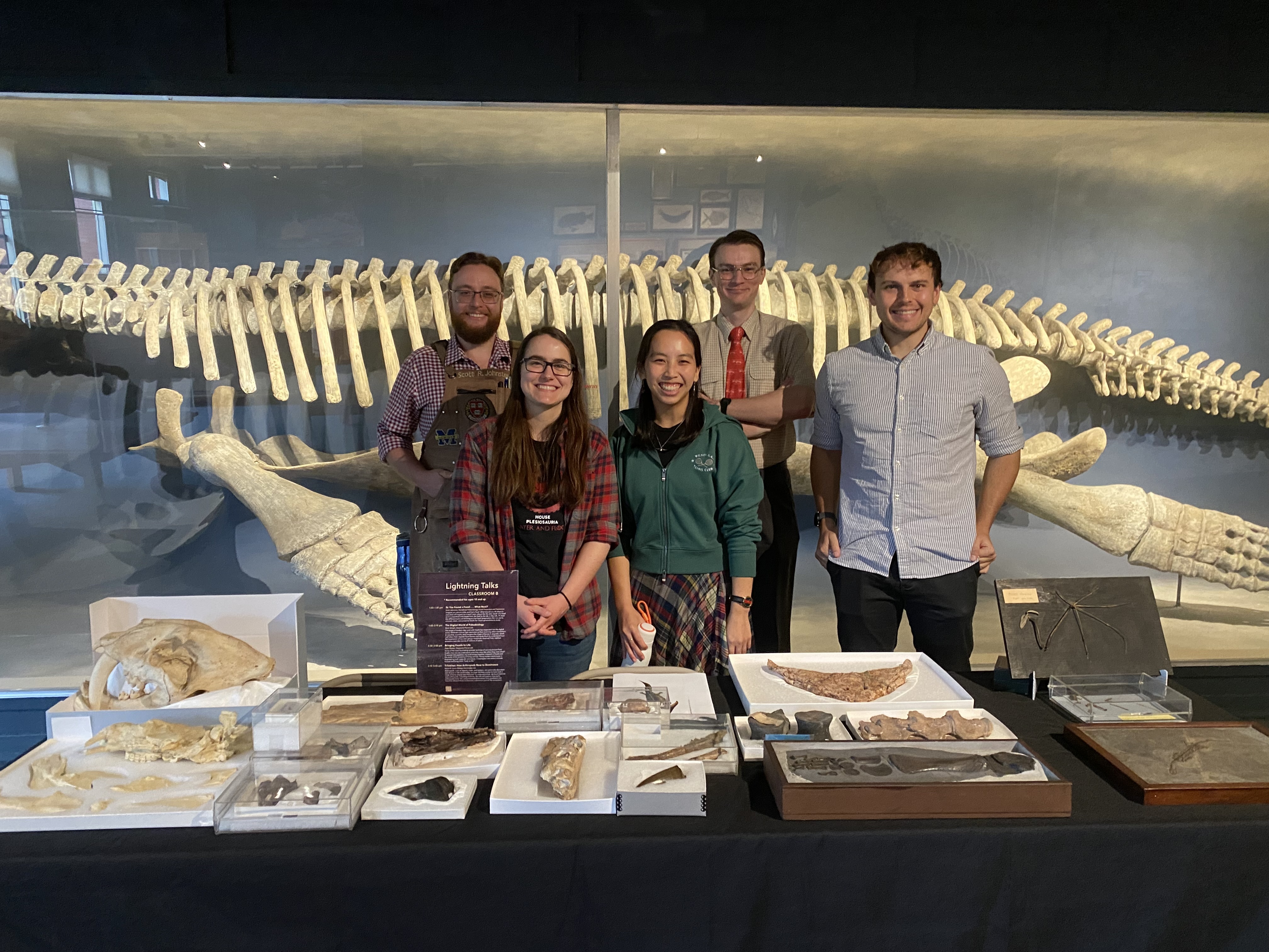 Fossil Day Table