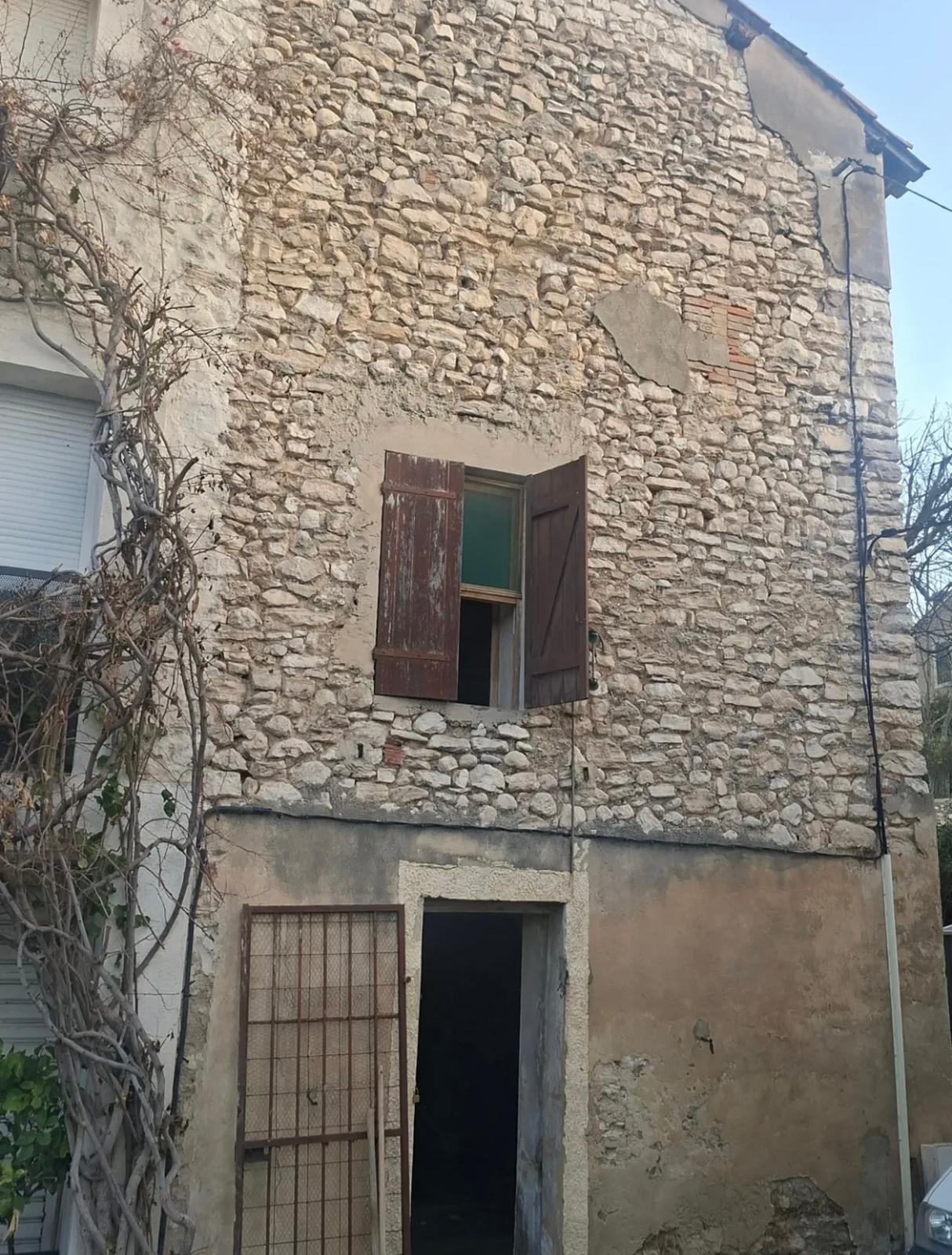 Avant ravalement de façade AR-Peint