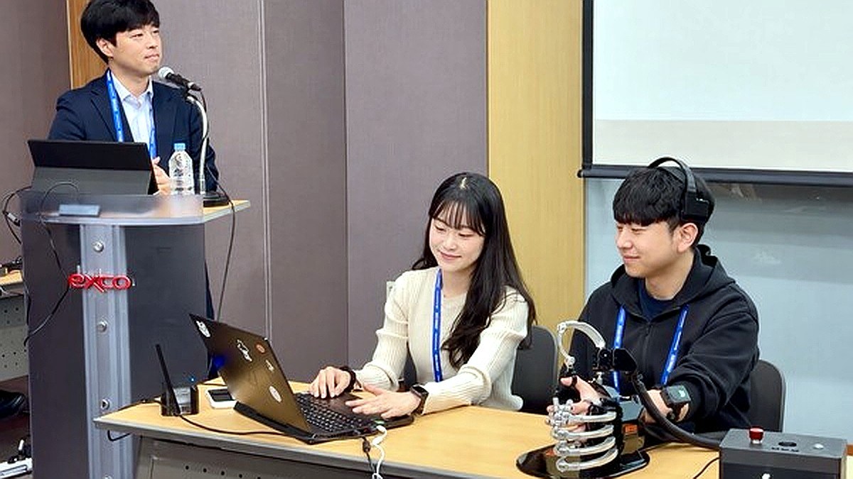 다이나믹 엑스핸드, 기존 재활 로봇손과 무엇이 다를까?