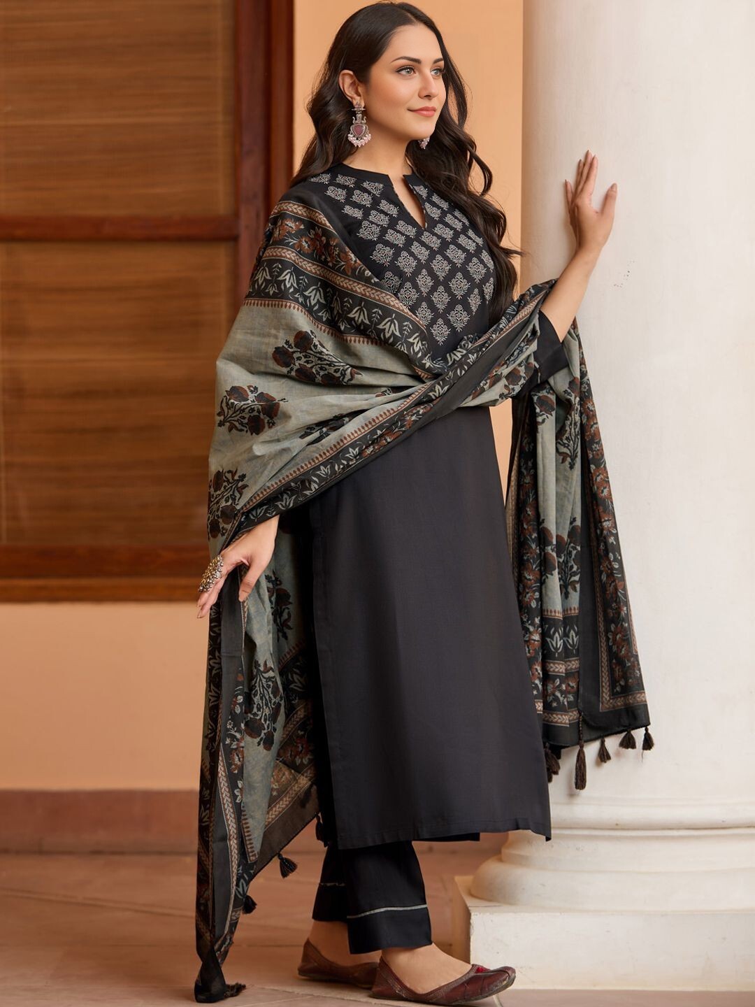 Women Black A-line Embroidered Kurta Style
