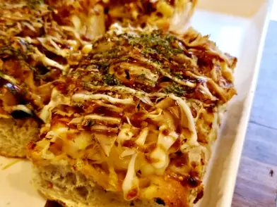 Savory okonomiyaki style bakery bread