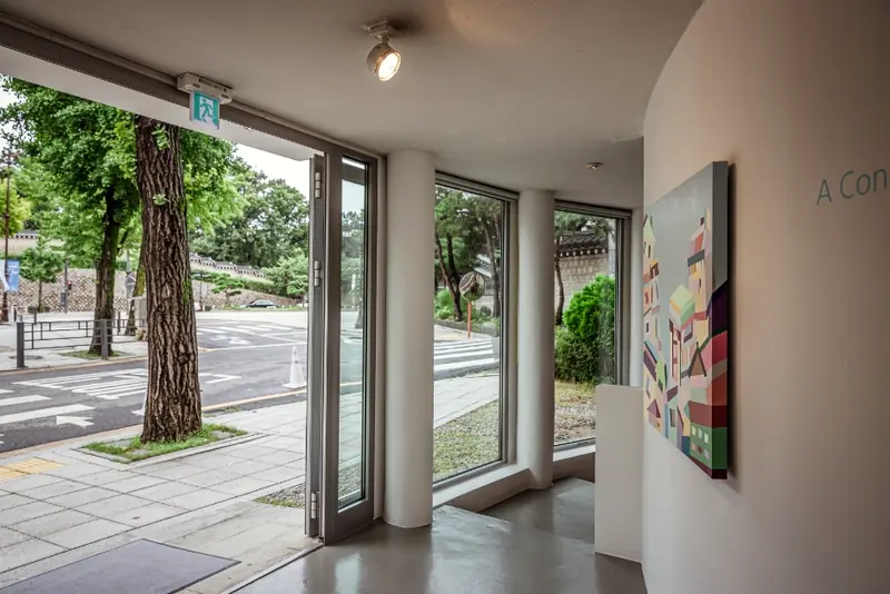 Gallery interior with street view window