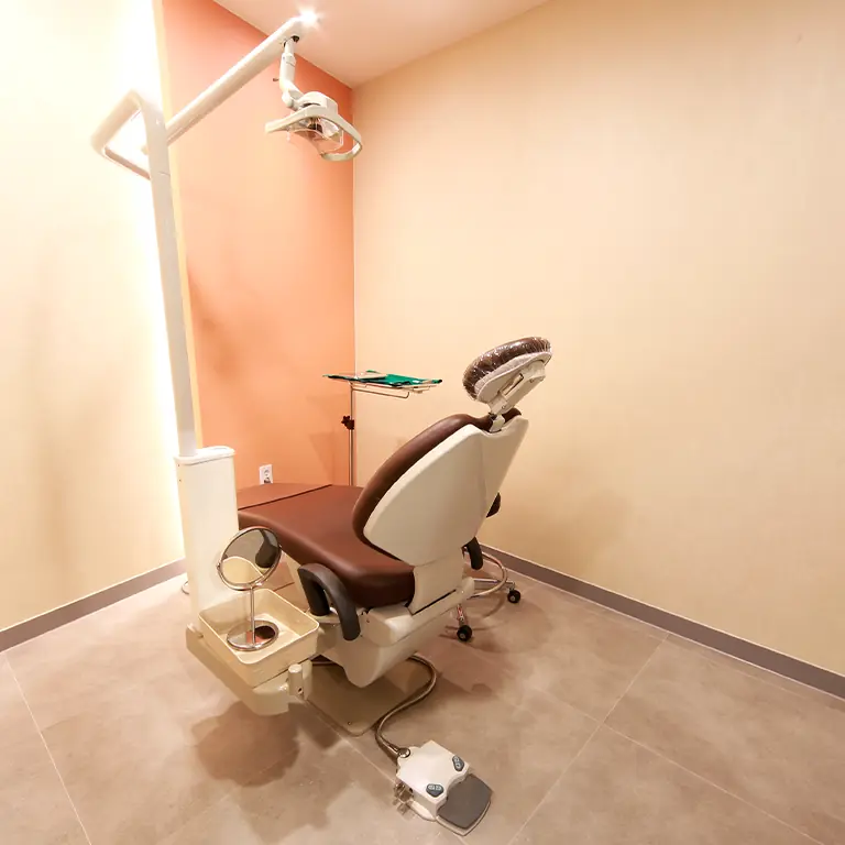 Clinic examination room treatment chair