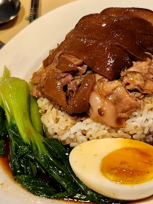 Braised pork leg rice Khao Kha Mu
