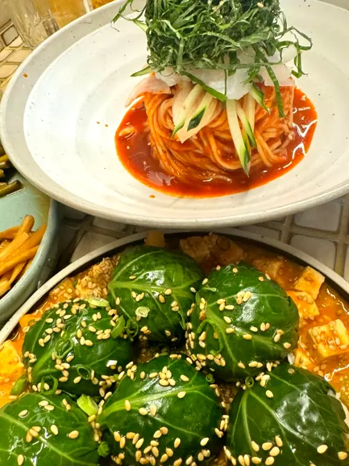 Spicy seafood noodles and wraps