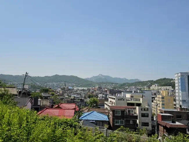 Ihwa Mural Village daytime view