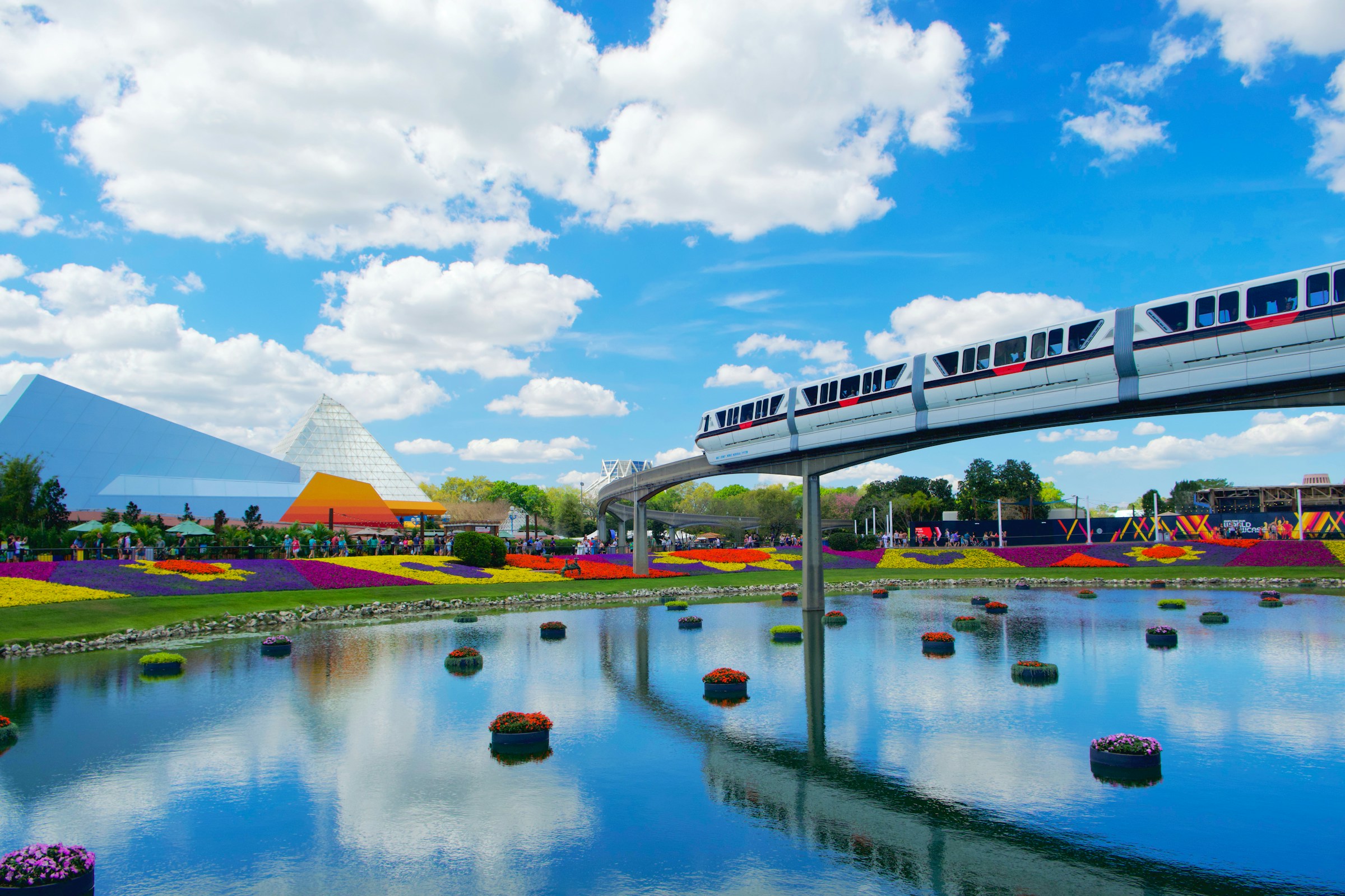 Disney World Transportation Guide: How to Get Around the Resort Without a Car