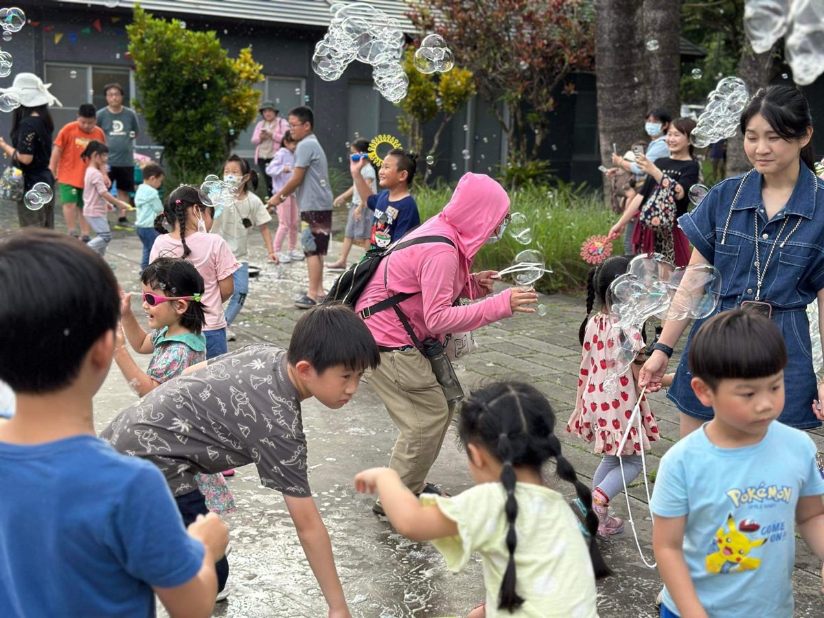 戶外泡泡趴親子活動