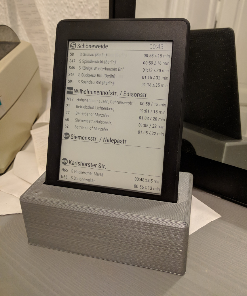 Example of a Kindle PW3 running kindle-abfahrt
