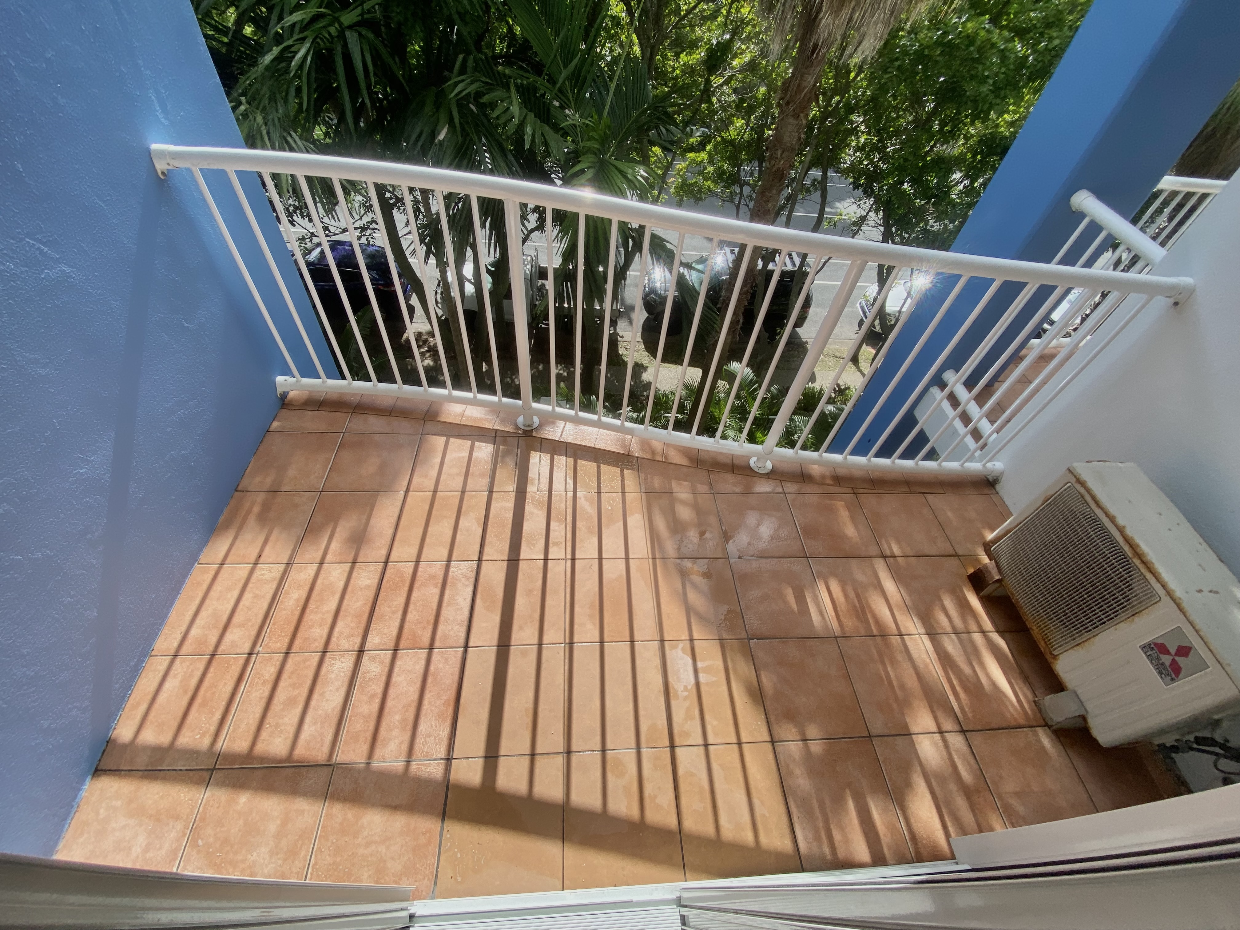 Balcony after cleaning