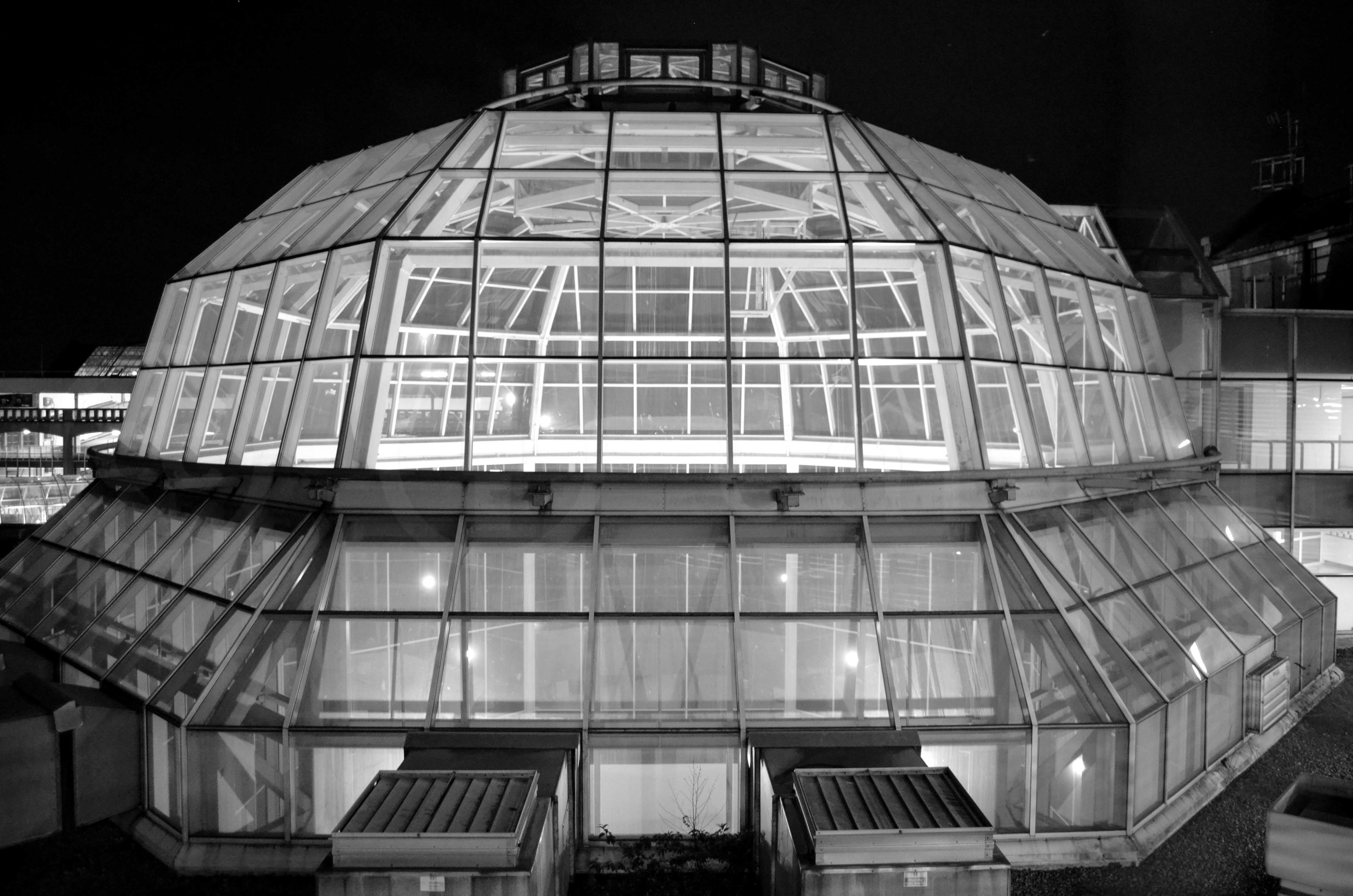 A glass dome made of small windows