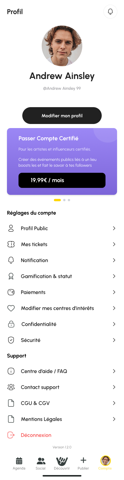 Wazzup social profile and connection action
