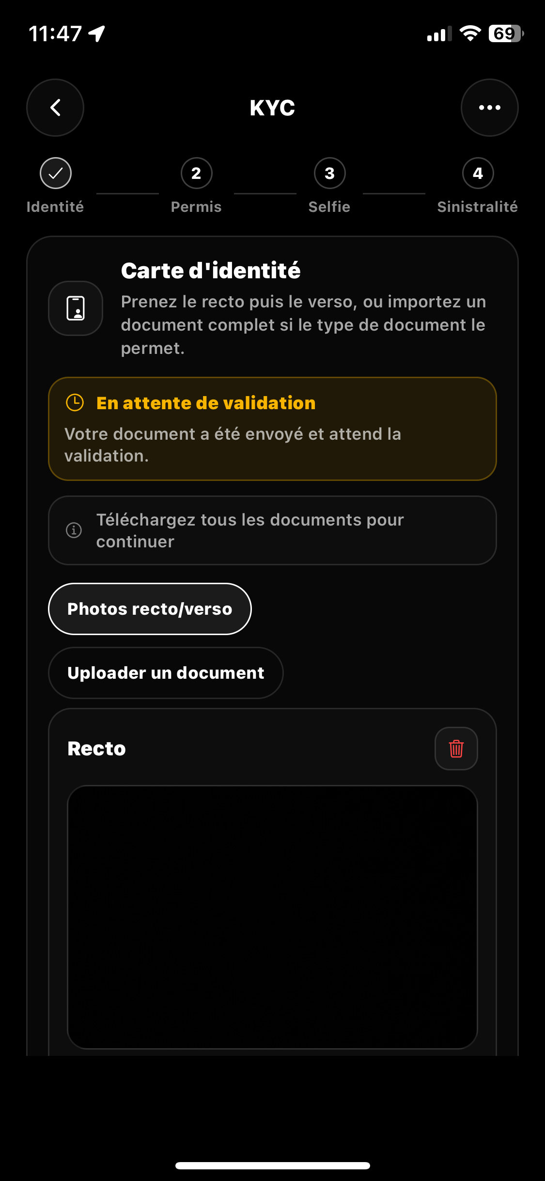 Étape de vérification de la pièce d’identité AirGT (données de test)