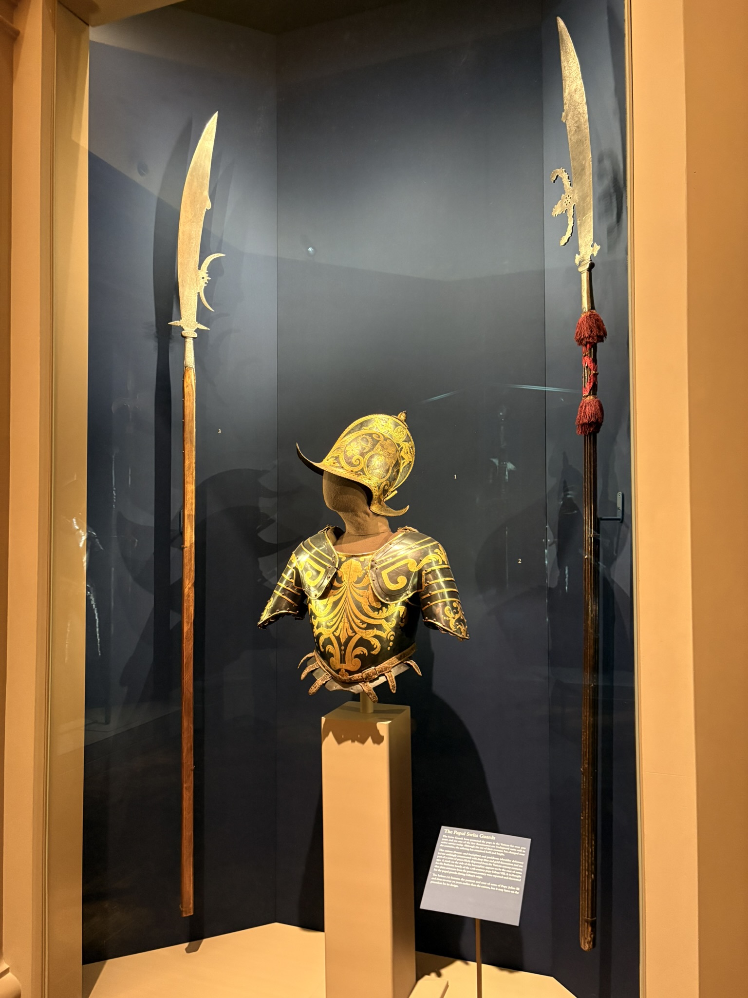 武器与盔甲:教宗的瑞士卫队