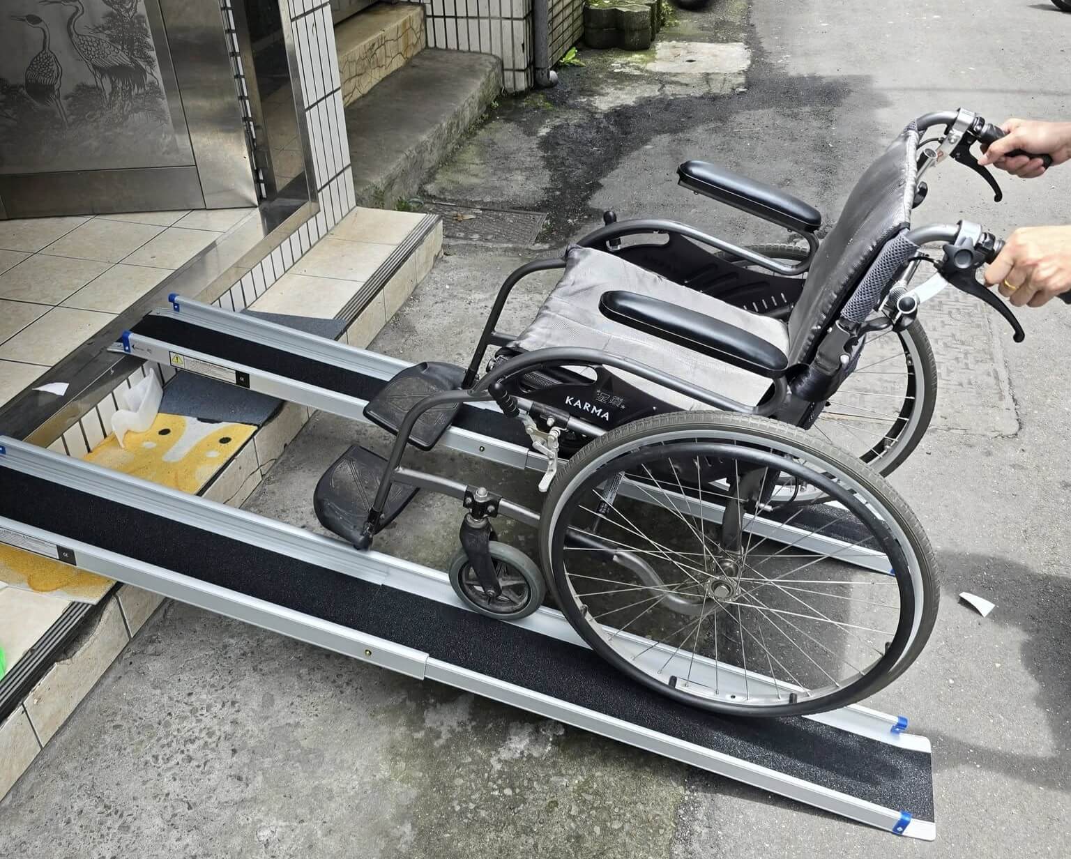 台北新北居家無障礙移動斜坡板-實例分享