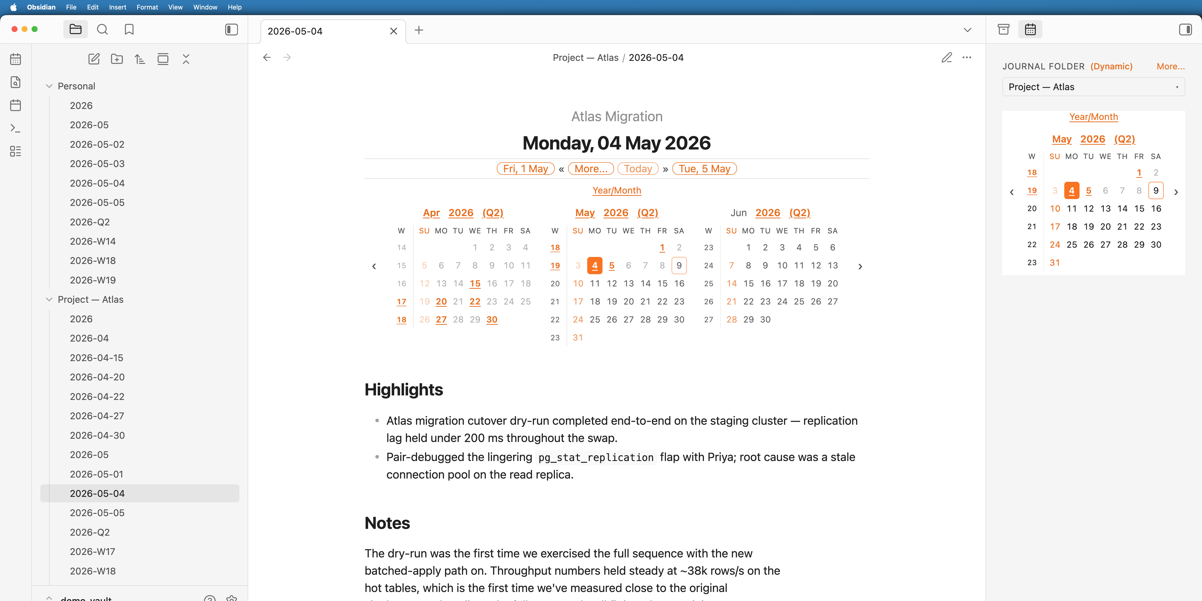 Bird's-eye view: a daily journal note rendered by the plugin, with the journal-folder sidebar tab open on the right