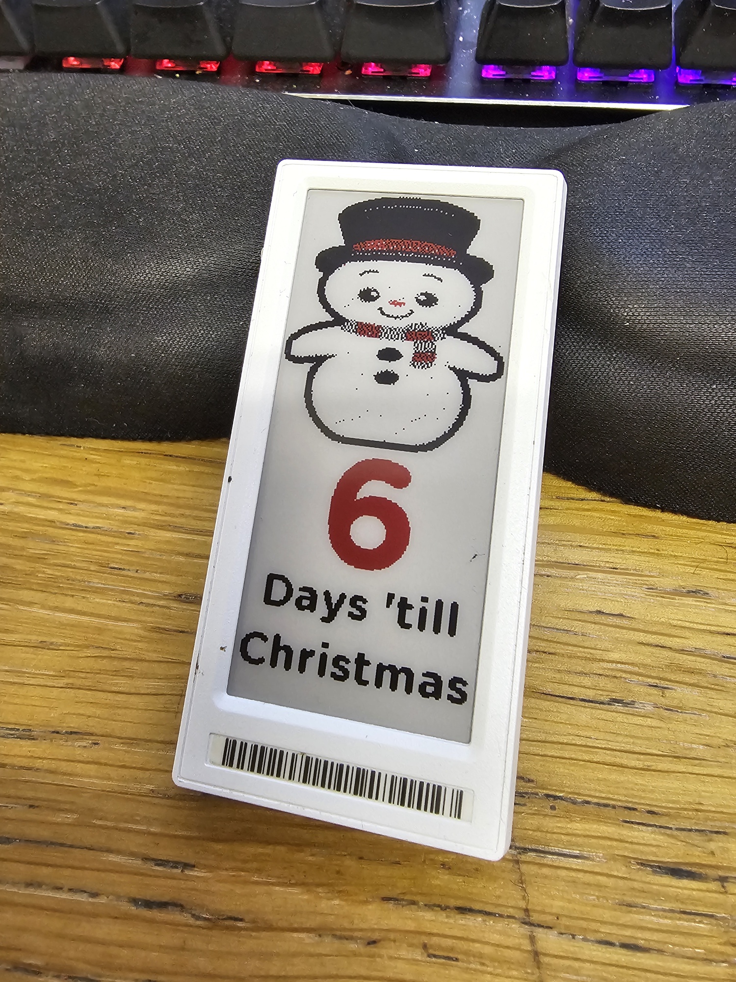 Epaper Tag using the Christmas Countdown!