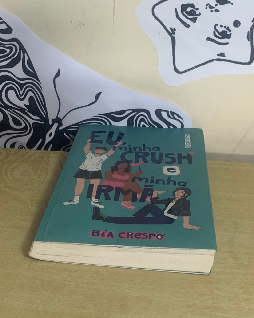 Eu, Minha Crush E Minha Irmã - Bia Crespo