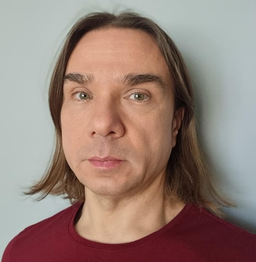 Picture of Daniel Dinu