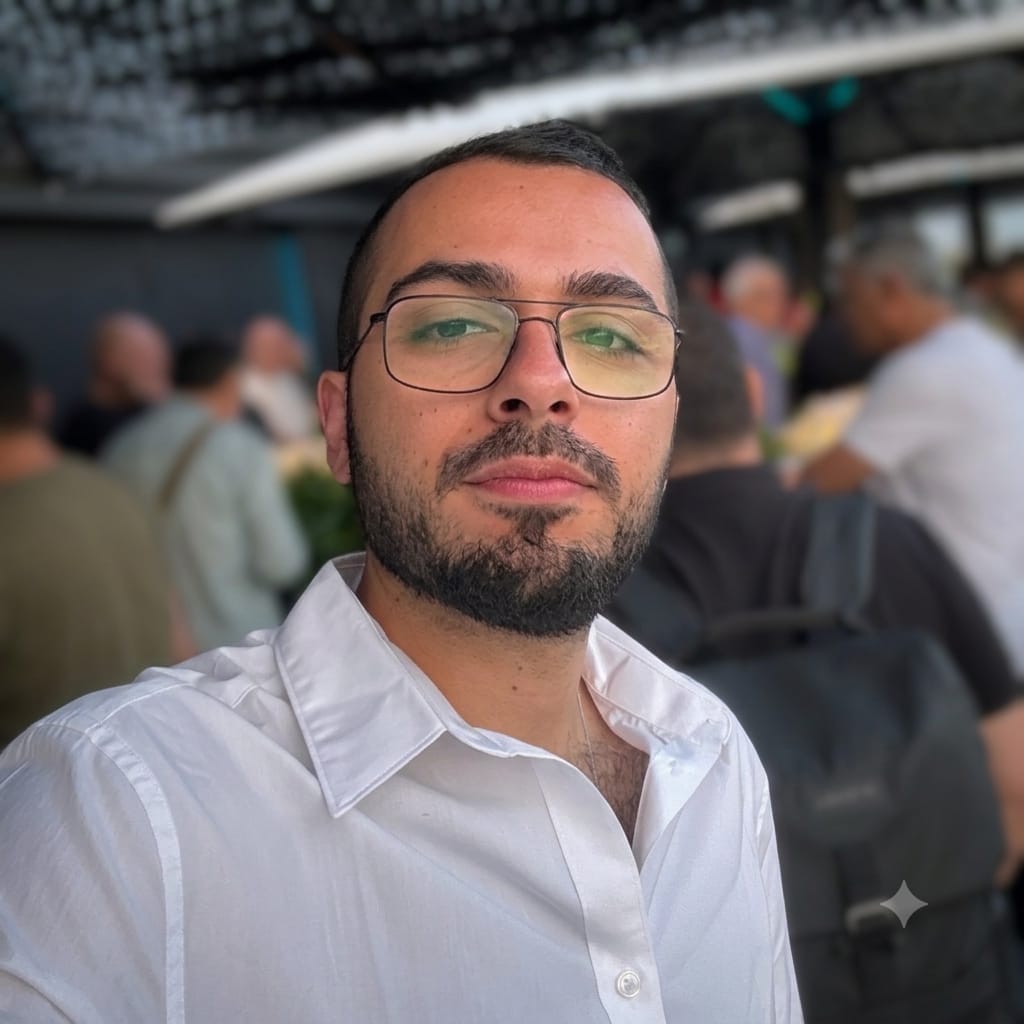Picture of Elad Avikzer