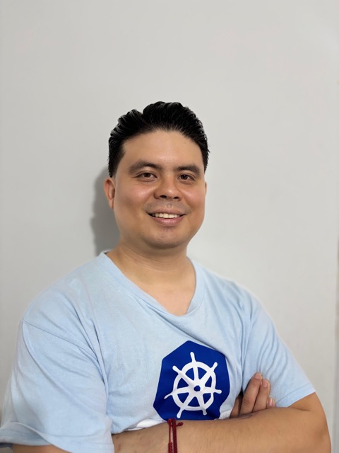 Picture of Oscar Eduardo Castillo