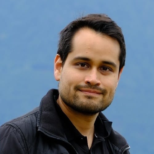 Picture of Victor Caceres Chian