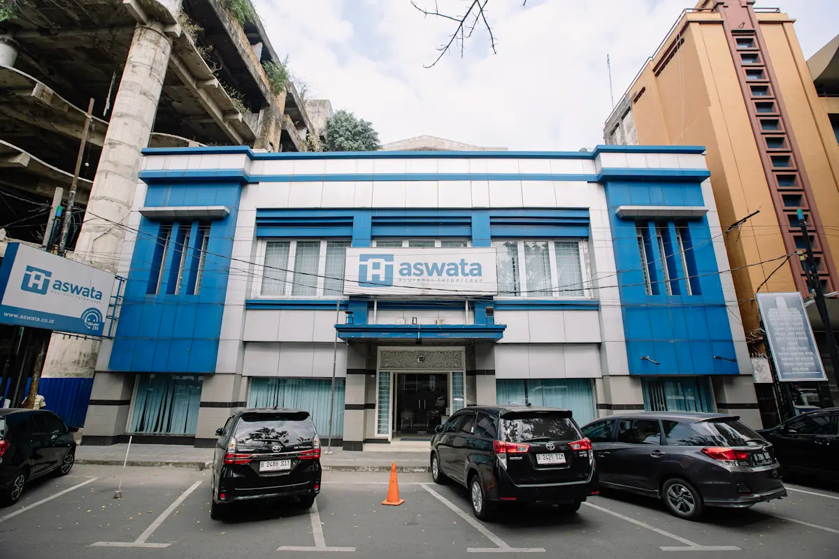 Kantor Asuransi Wahana Tata