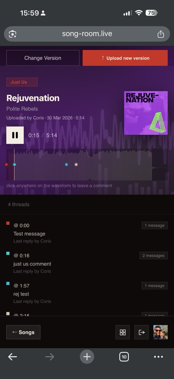 Play, scrub and comment right on the waveform.