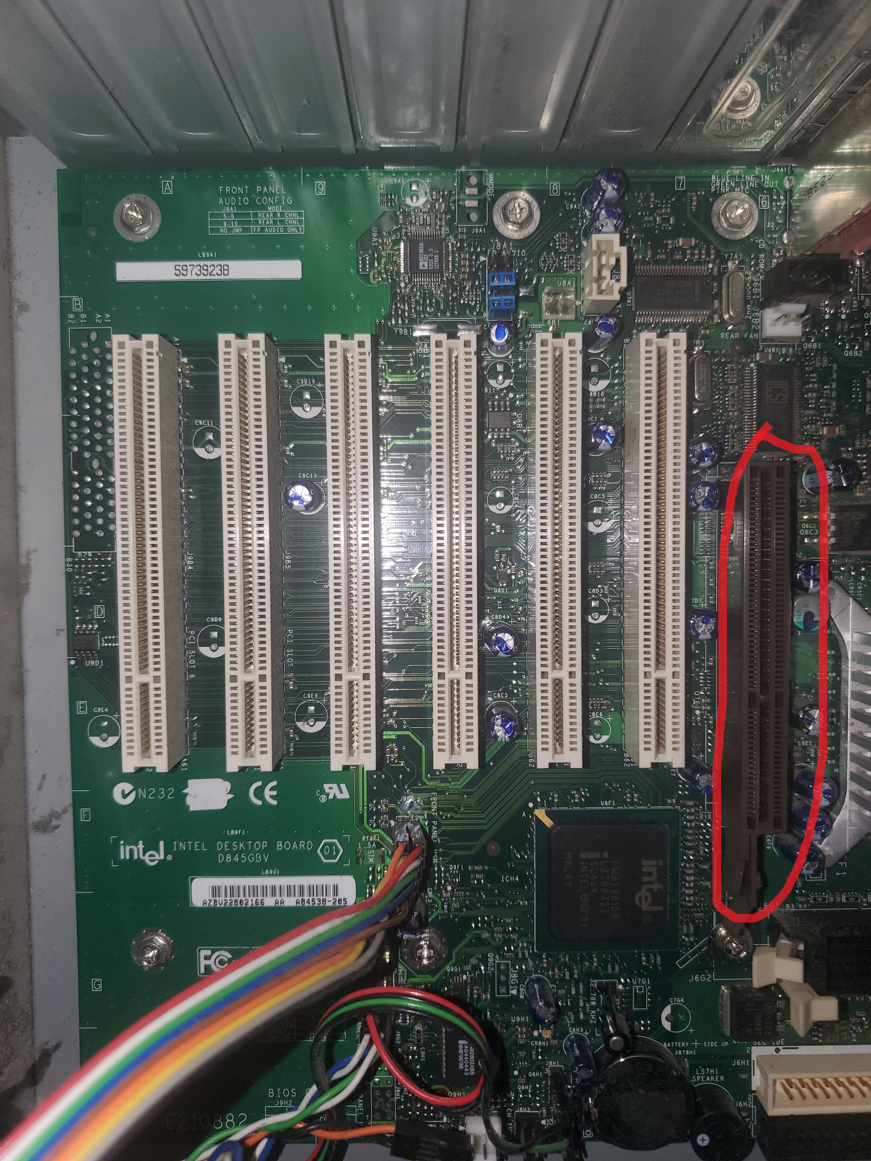 A PCIe 16 slot