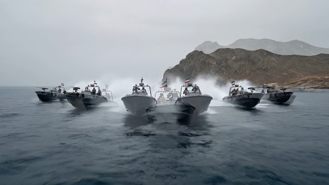 Iranian patrol boats in formation