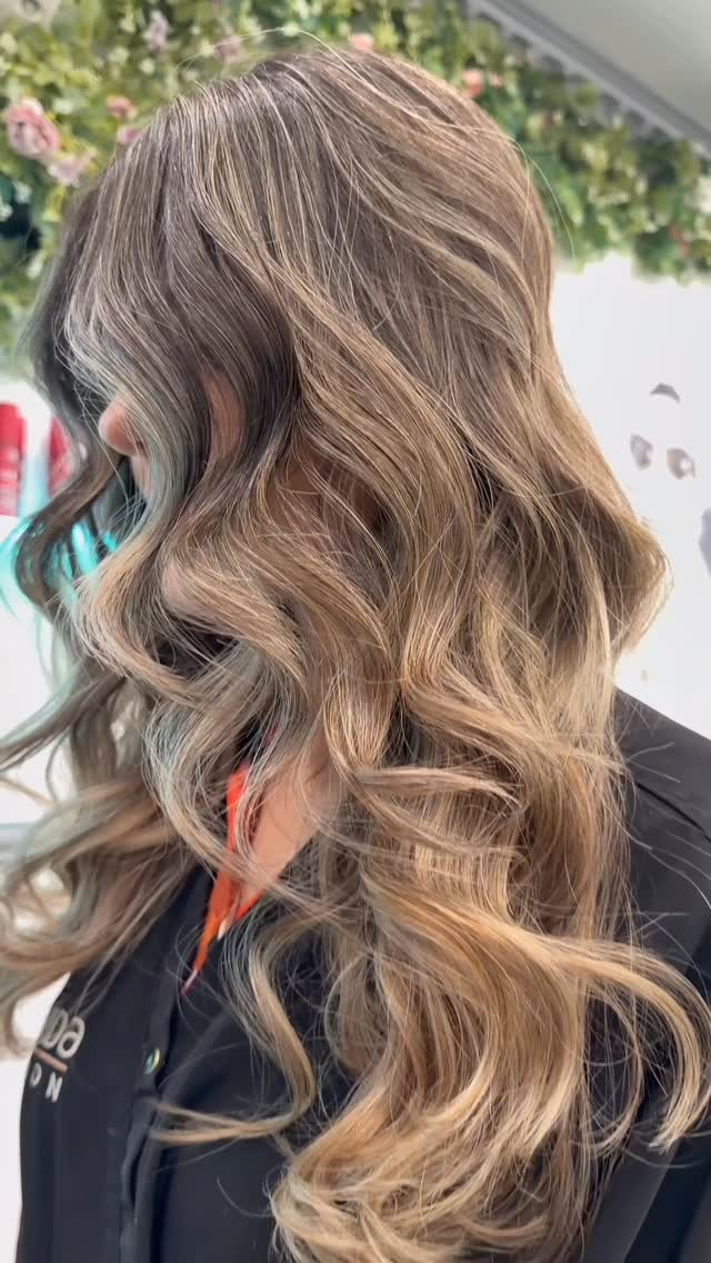 Luis look at Davida Salon NYC (4)