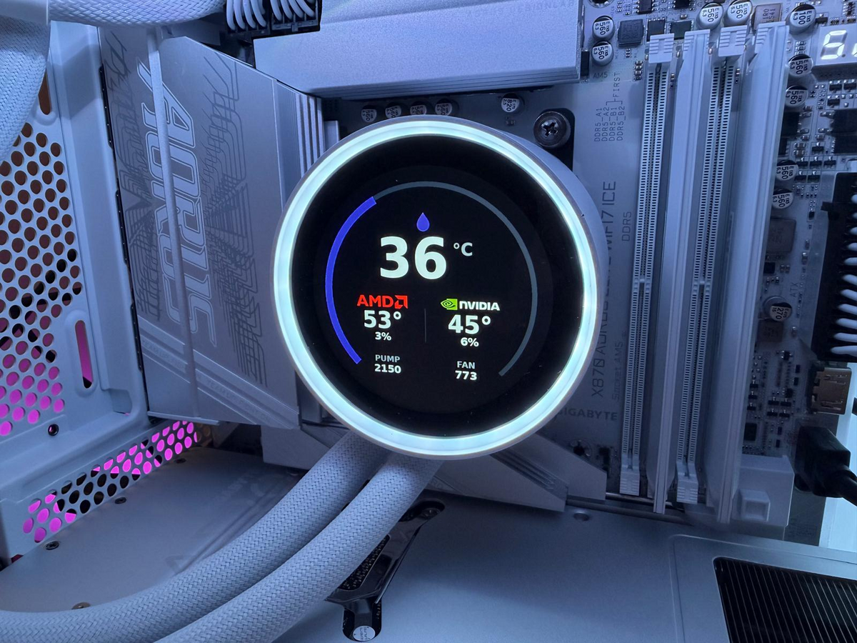 A live sensor screen rendered by OpenKraken on the Kraken's 640×640 LCD