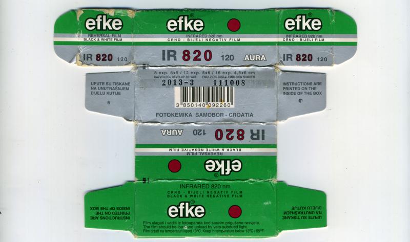 Efke IR 820 Aura film packaging
