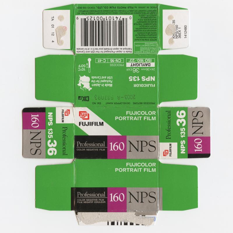 Fujifilm Fujicolor NPS 160 film packaging