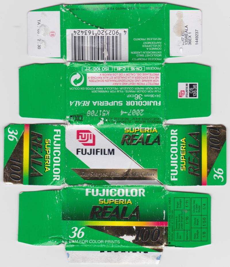 Fujifilm Fujicolor Superia Reala 100 film packaging
