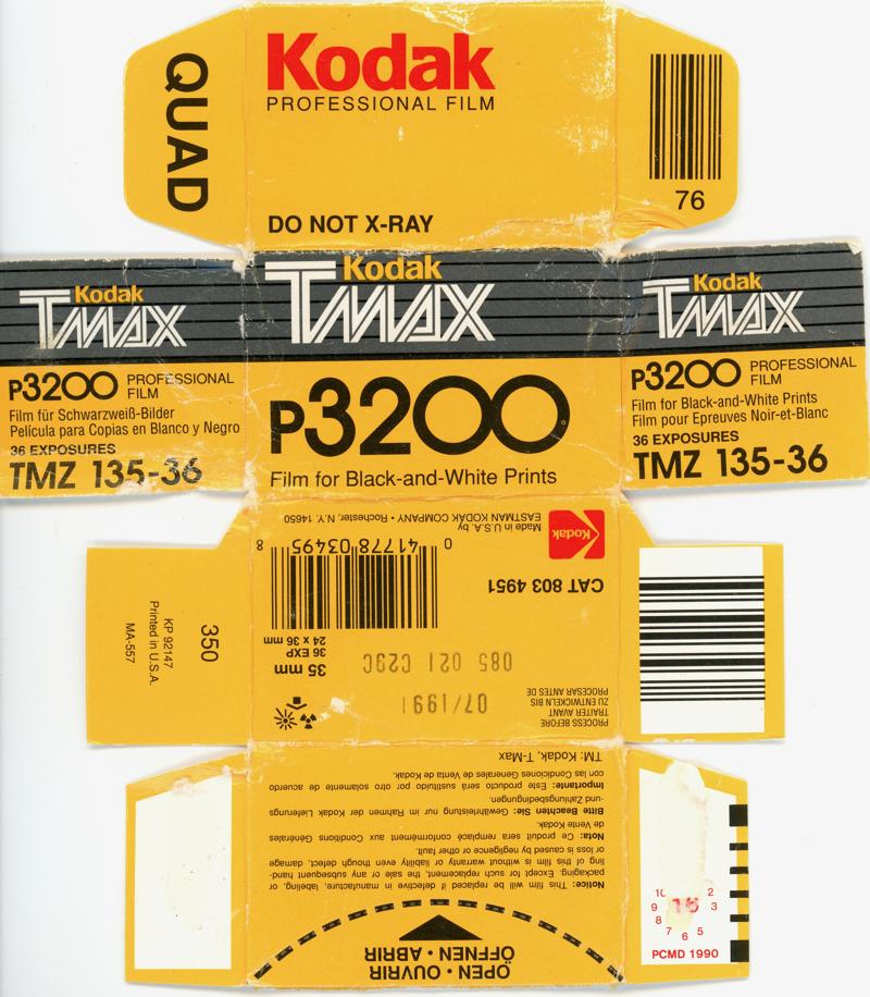 Kodak TMAX P3200 film packaging