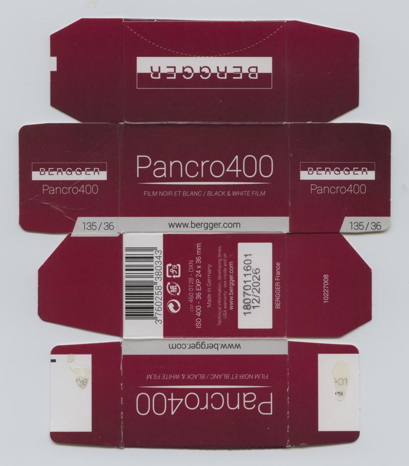 Bergger Pancro400 film packaging