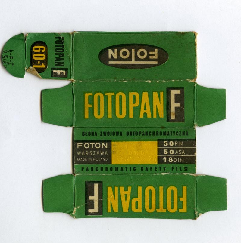 Foton Fotopan F film packaging