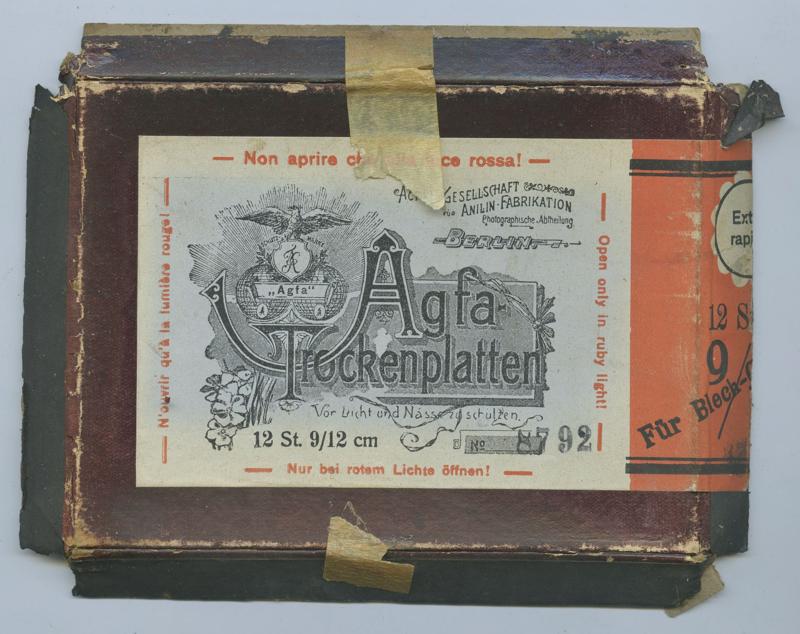 Agfa Trockenplatten film packaging