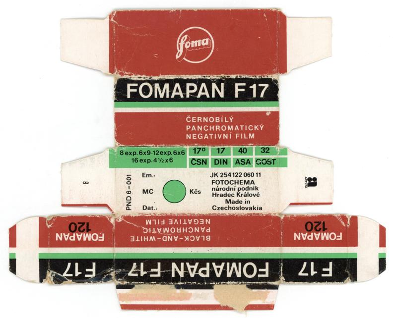 Foma Fomapan 17 film packaging