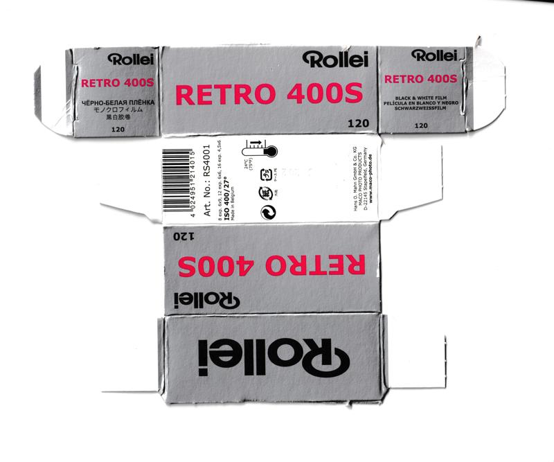 Rollei Retro 400S film packaging