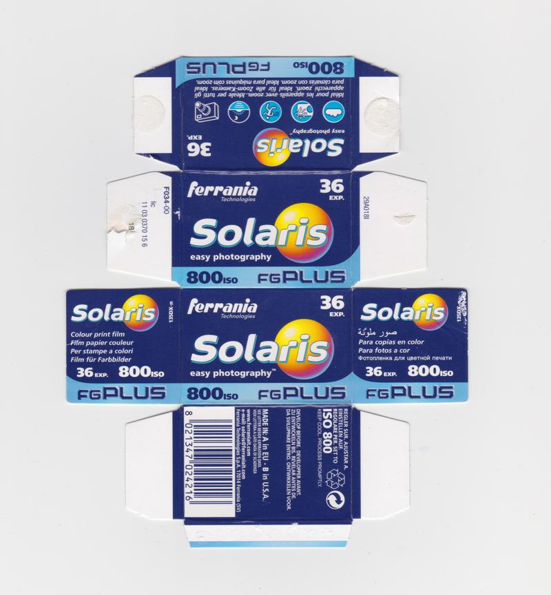 Ferrania Solaris FG Plus film packaging