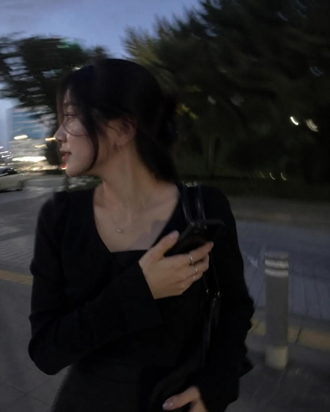 AI 日常生活 iPhone 抓拍 sample 1
