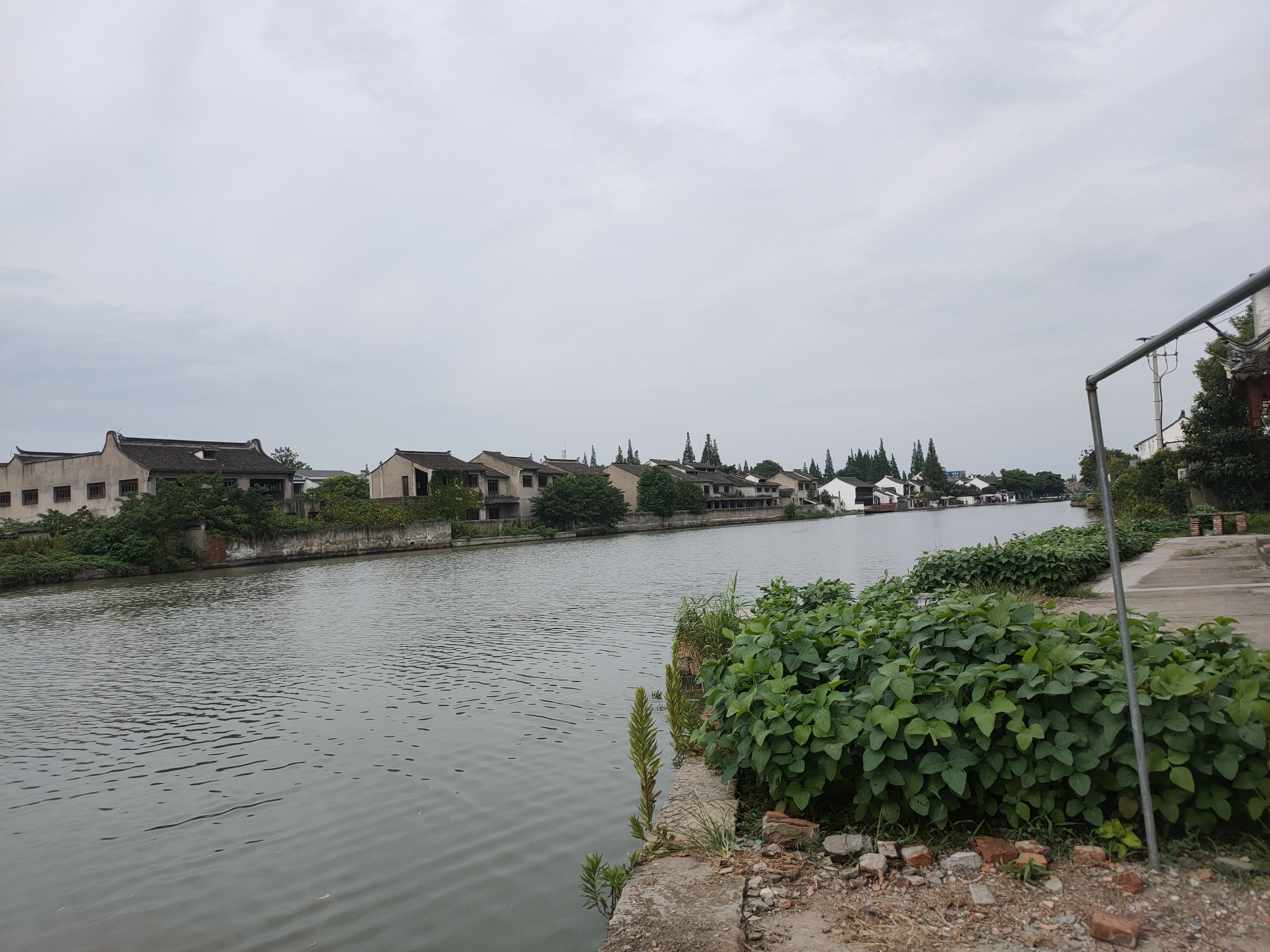 朱家角淀浦河边